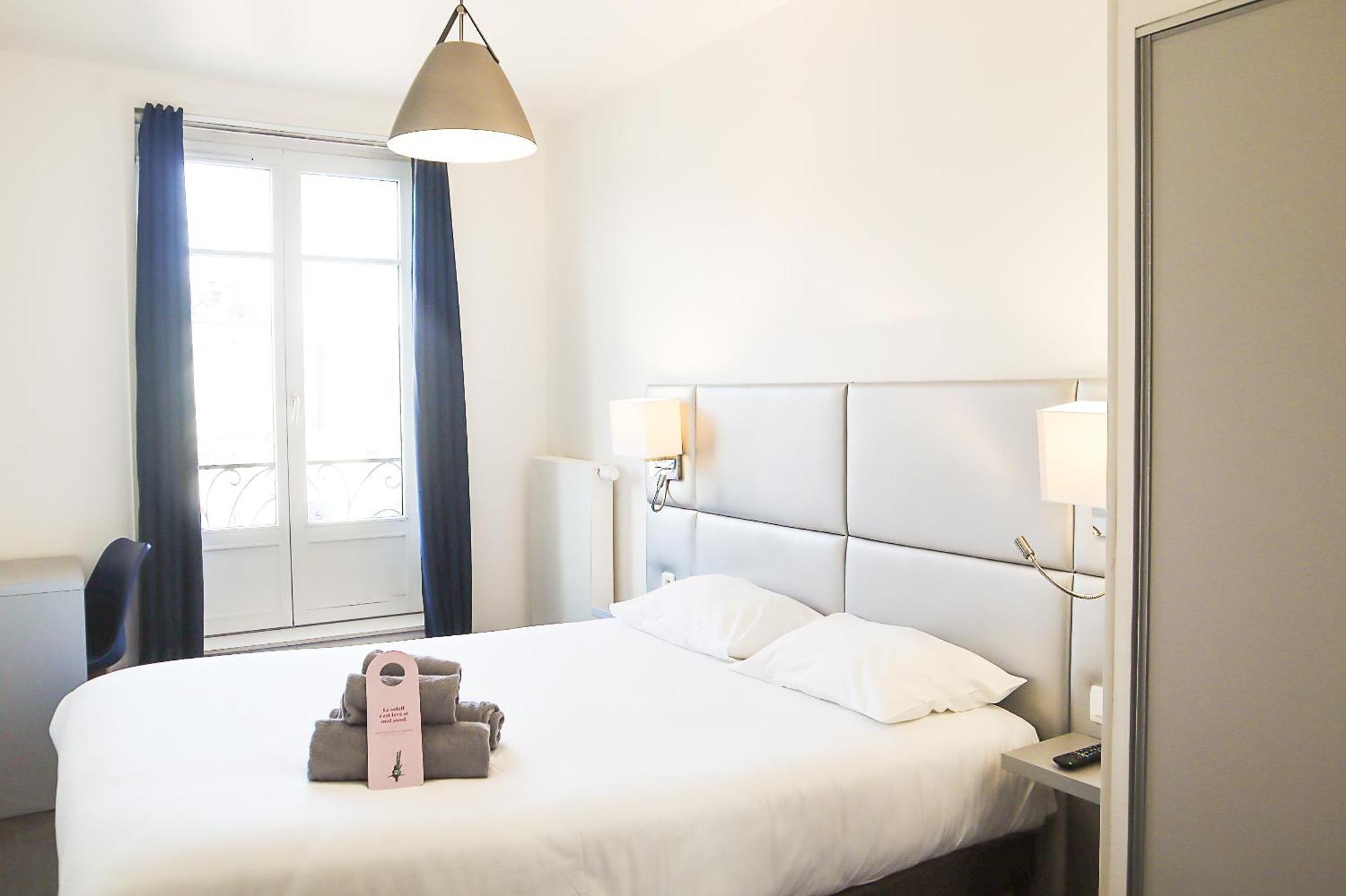 Hotel Ambassadeur Лил Екстериор снимка